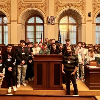 Žáci 9. ročníku navštívili Poslaneckou sněmovnu Parlamentu České republiky